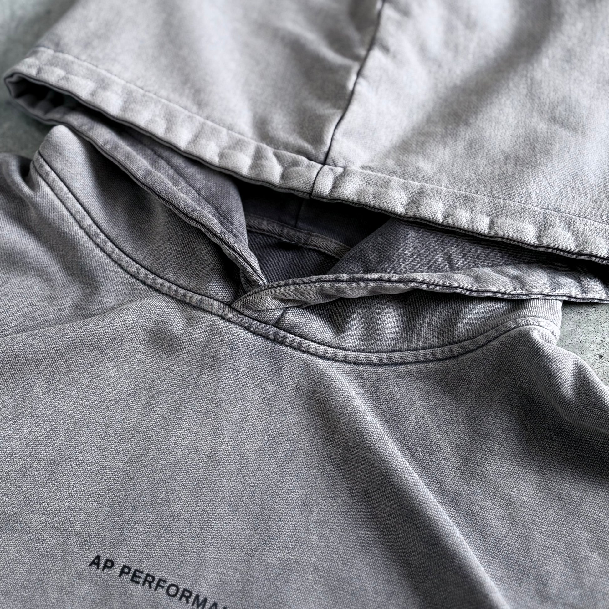 R1.2 HOODIE - GREY